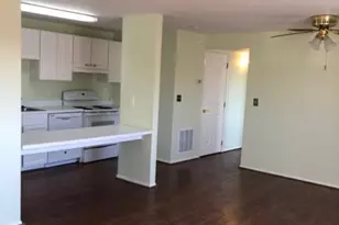 19625 Gunners Branch Rd, Germantown, MD 20876 - Photo 4
