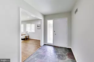 9608 Hillridge Dr, Kensington, MD 20895 - Photo 6