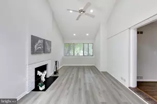9608 Hillridge Dr, Kensington, MD 20895 - Photo 18