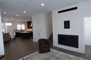 11360 Emerald Park Rd, Potomac, MD 20854 - Photo 8
