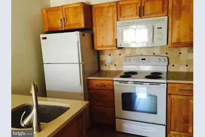 18472 Bishopstone Court #242, Montgomery Village, MD 20886 - Photo 8
