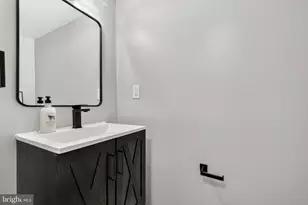 18733 Curry Powder Ln, Germantown, MD 20874 - Photo 18
