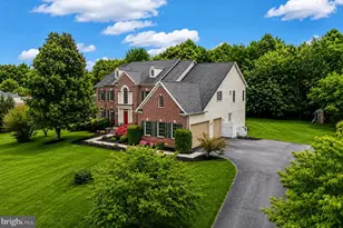 9308 Harrisons Farm Way, Gaithersburg, MD 20882 - Photo 2