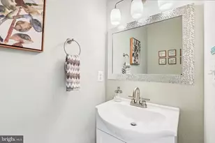 9308 Harrisons Farm Way, Gaithersburg, MD 20882 - Photo 30