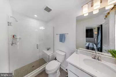 863 King Farm Boulevard, Rockville, MD 20850 - Photo 20