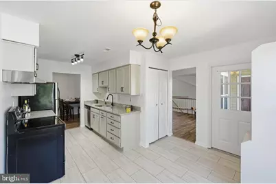 18128 Rolling Meadow Way #191, Olney, MD 20832 - Photo 12