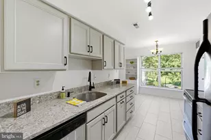 18128 Rolling Meadow Way, Olney, MD 20832 - Photo 6