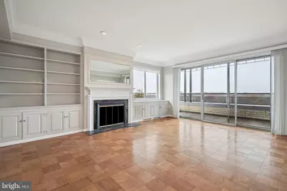 10401 Grosvenor Place #1624, Rockville, MD 20852 - Photo 2