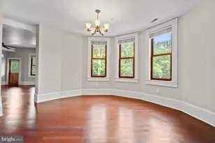 9610 Dewitt Dr, Silver Spring, MD 20910 - Photo 4