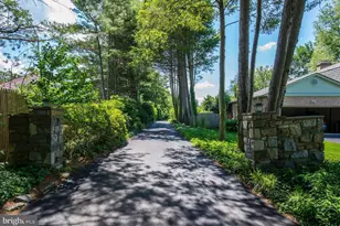 9612 Annlee Terrace, Bethesda, MD 20817 - Photo 2