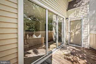 18241 Swiss Cir, Germantown, MD 20874 - Photo 28