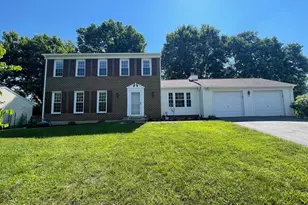 11309 Brandy Hall Ln, North Potomac, MD 20878 - Photo 2