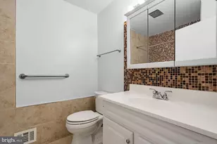 808 E Franklin Ave, Silver Spring, MD 20901 - Photo 12