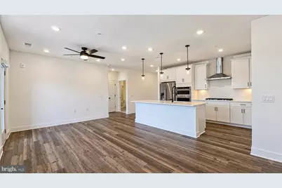 1121 Fortune Terrace #307, Potomac, MD 20854 - Photo 10