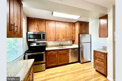 2207 Washington Avenue #201, Silver Spring, MD 20910 - Photo 2