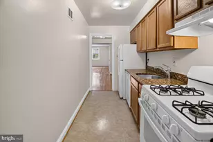 7814 Tilbury St, Bethesda, MD 20814 - Photo 12