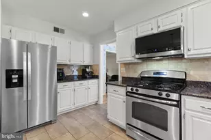 4220 Cherry Valley Dr, Olney, MD 20832 - Photo 14