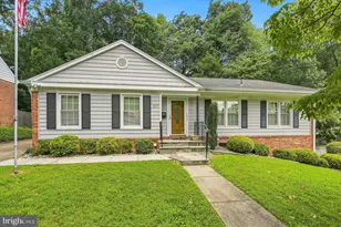 12027 Devilwood Dr, Potomac, MD 20854 - Photo 1