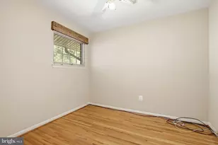 6426 Hollins Dr, Bethesda, MD 20817 - Photo 18
