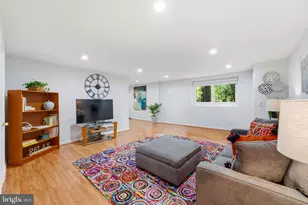 1426 Fallswood, Rockville, MD 20854 - Photo 36