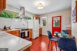 905 Robin Rd, Silver Spring, MD 20901 - Photo 12
