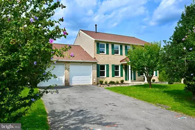 7421 Mahaska Drive, Derwood, MD 20855 - Photo 1