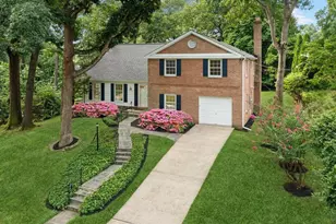 11412 Rolling House Rd, North Bethesda, MD 20852 - Photo 1