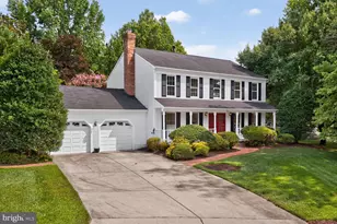728 Milshire Ct, Silver Spring, MD 20905 - Photo 2