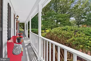 728 Milshire Ct, Silver Spring, MD 20905 - Photo 48