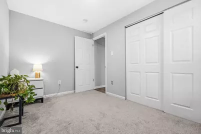 17624 Lindstrom Court, Gaithersburg, MD 20877 - Photo 6