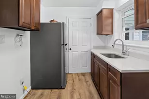 2810 Byron Ct, Wheaton, MD 20902 - Photo 10