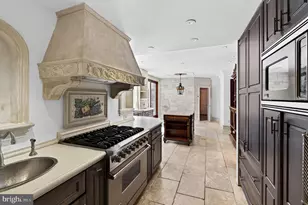 6700 Vendome Terrace, Bethesda, MD 20817 - Photo 18