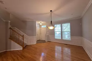 10410 Damascus Park Ln, Damascus, MD 20872 - Photo 4