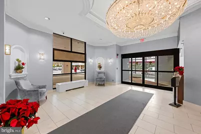 5500 Friendship Boulevard #2112N, Chevy Chase, MD 20815 - Photo 4