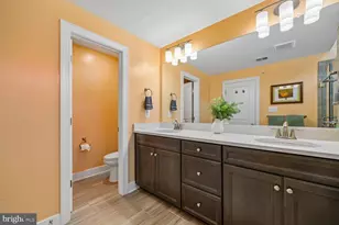 132 Quince Meadow Ave, Gaithersburg, MD 20878 - Photo 40
