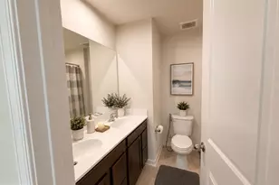 9827 Posterity Ln, Montgomery Village, MD 20886 - Photo 12