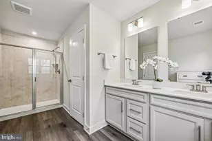 9715 Stewartown Rd, Montgomery Village, MD 20886 - Photo 28