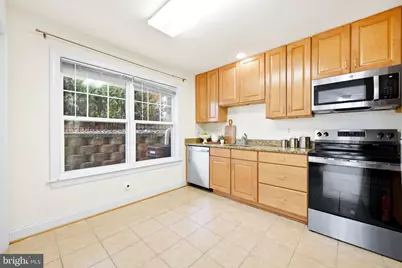 9717 Winery Court #9717, Gaithersburg, MD 20879 - Photo 6