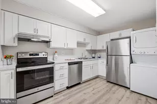 15100 Interlachen Dr, Silver Spring, MD 20906 - Photo 8