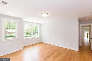6206 E Halbert Rd, Bethesda, MD 20817 - Photo 20