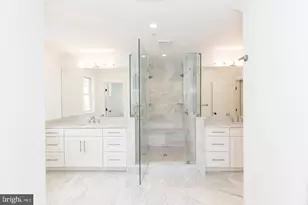 6206 E Halbert Rd, Bethesda, MD 20817 - Photo 14