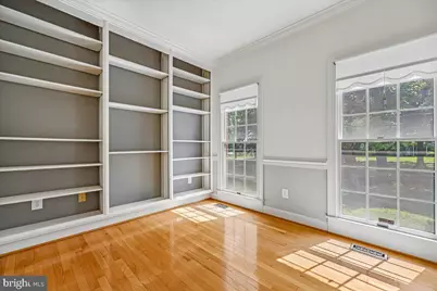 7341 Cliff Pine Drive, Gaithersburg, MD 20879 - Photo 6