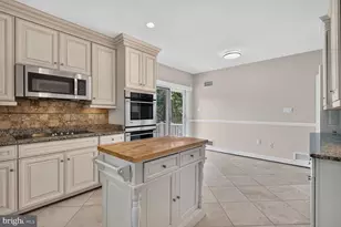 6216 Goodview St, Bethesda, MD 20817 - Photo 16