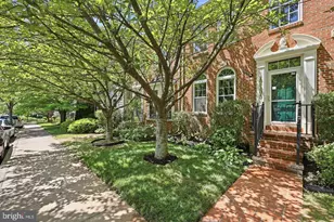 12105 Pond Pine Dr, Clarksburg, MD 20871 - Photo 1