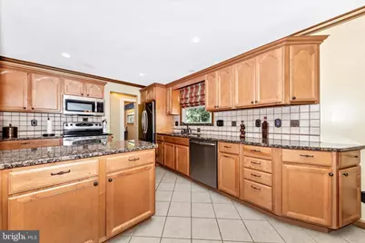20432 Greenfield Road, Germantown, MD 20876 - Photo 10