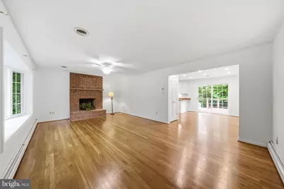 22812 Clarkbrooke Drive, Clarksburg, MD 20871 - Photo 4