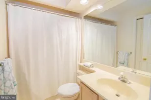 127 Swarthmore Ave, Gaithersburg, MD 20877 - Photo 4