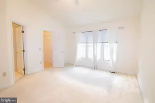 127 Swarthmore Ave, Gaithersburg, MD 20877 - Photo 1