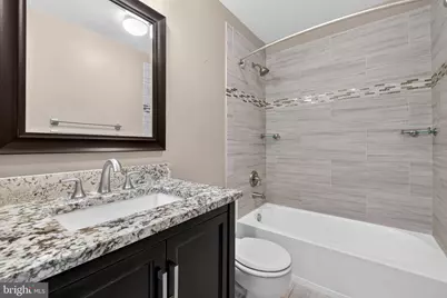 20811 Shamrock Glen Circle, Germantown, MD 20874 - Photo 14