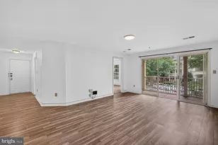 15308 Diamond Cove Terrace, Rockville, MD 20850 - Photo 8
